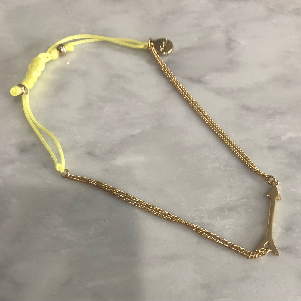 Stella and Dot gold arrow wishing bracelet